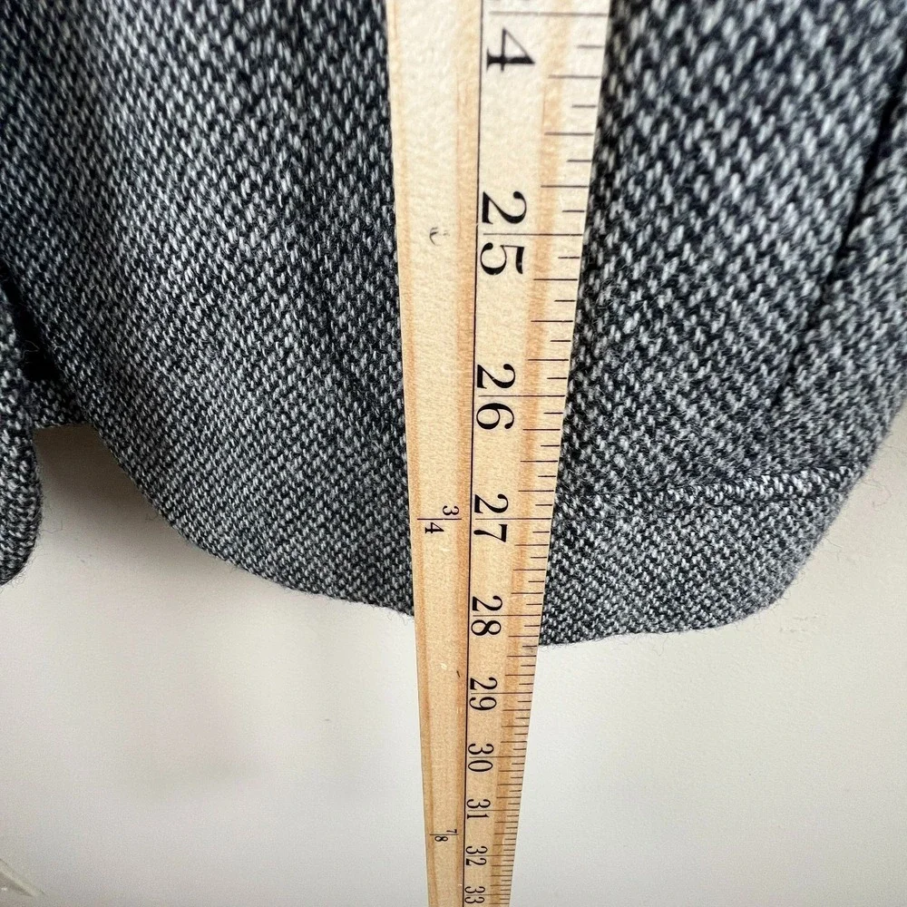 Lauren Ralph Lauren Wool Jacket Size 8 HerringboneTweed Career Preppy‎ Flaws